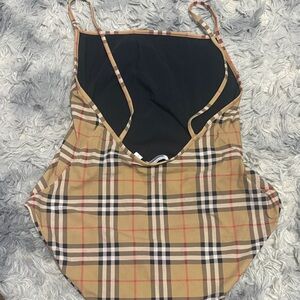 Burberry swim